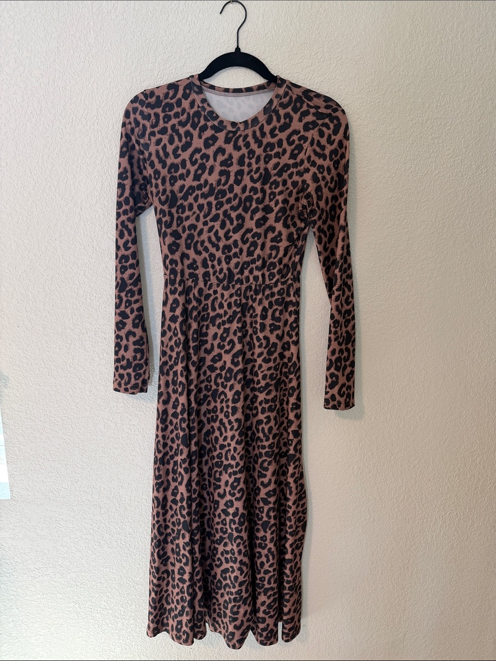 Leopard Print Long Sleeve Midi Dress - Brown